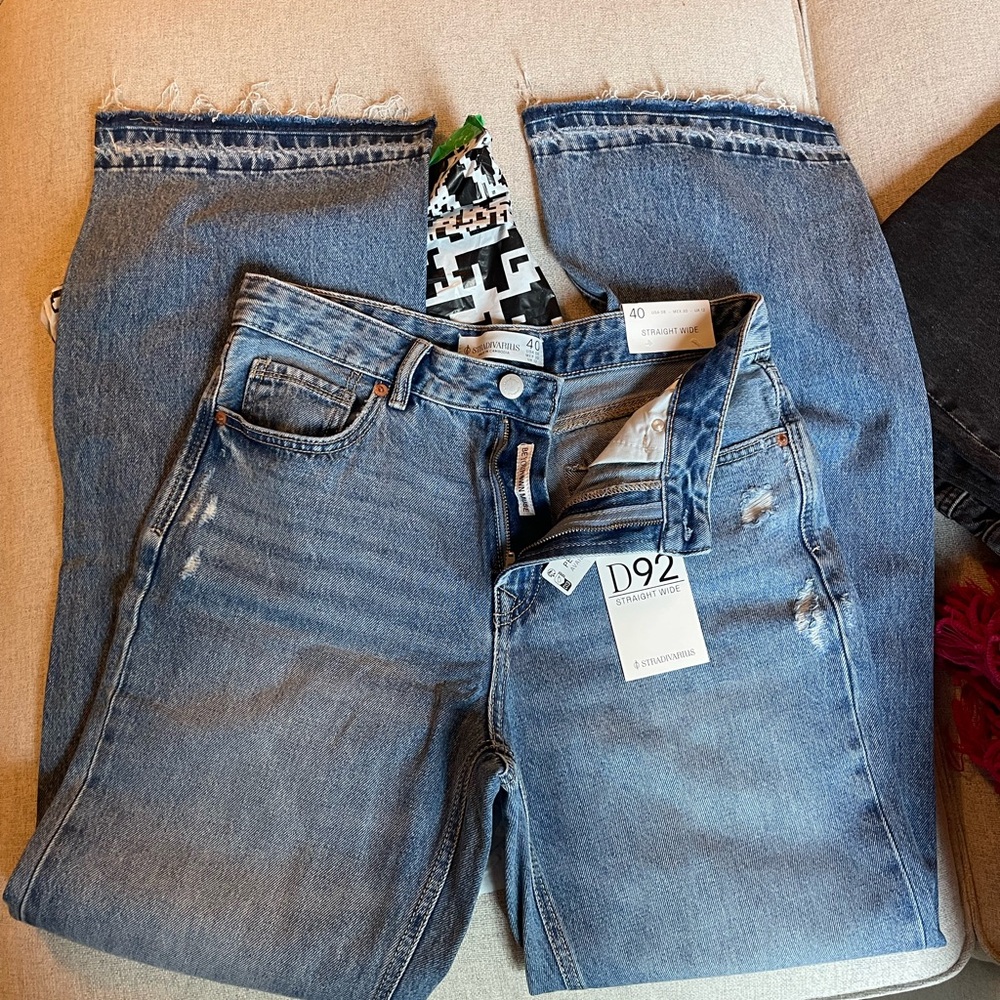 NWT Stradivarius Tall D92 wide leg dad jeans in medium wash, brand new